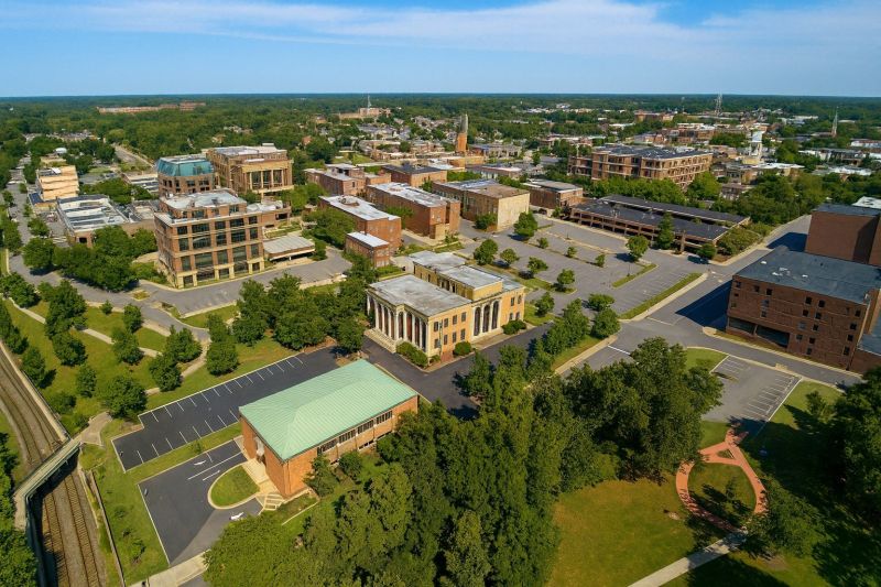 Local Swimming Pool Vacuuming in Clarksville, MD