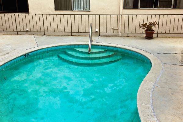 Concrete Pool Crack Repair Service